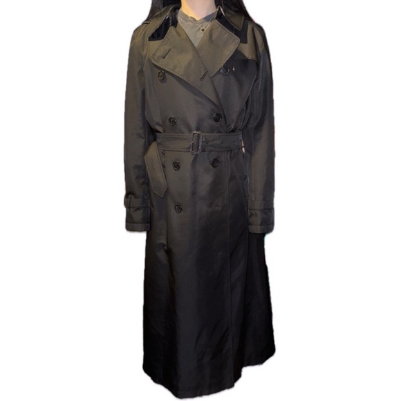 BURBERRY TRENCH COAT - Picture 12 of 16